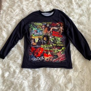 Unisex halloween/scary shirt from SHEIN.  Still in good condition.